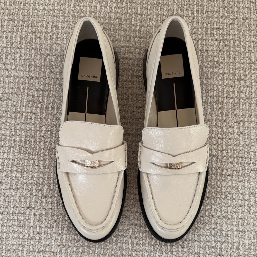 New Dolce Vita Ivory Loafers - Size 9.5